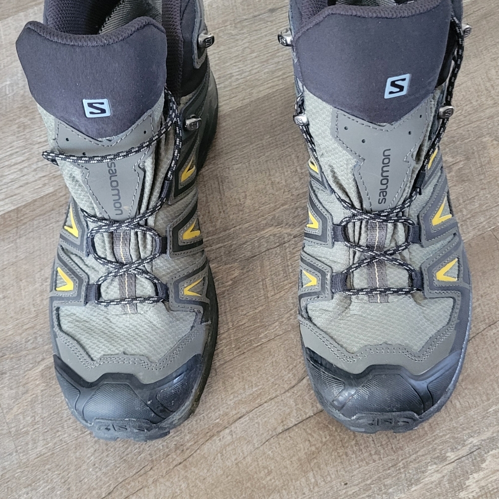 Salomon  X Ultra Size 10.5
